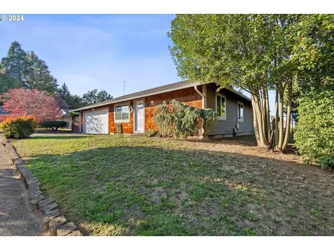 3825 SE 6th Street Gresham OR 97080