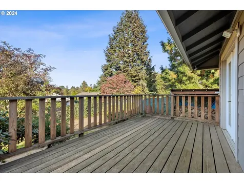 3825 SE 6th Street Gresham OR 97080