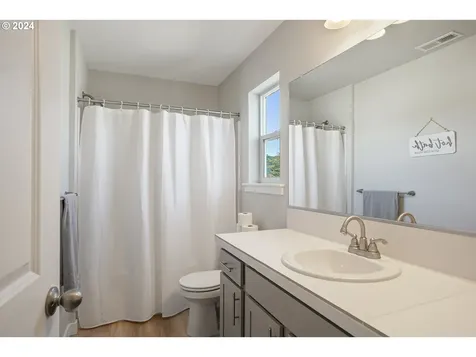 1458 45th Avenue Sweet Home OR 97386