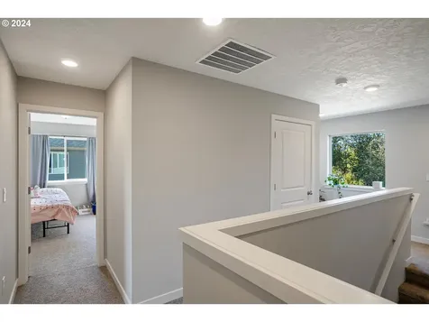 1458 45th Avenue Sweet Home OR 97386
