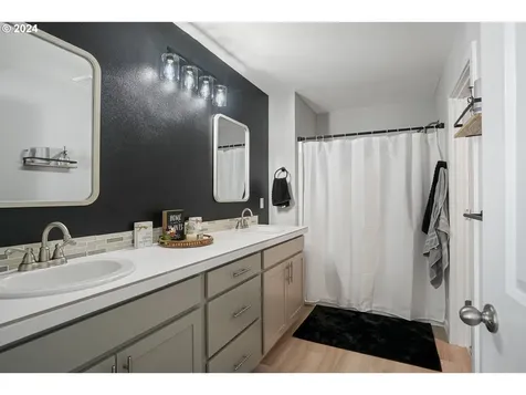 1458 45th Avenue Sweet Home OR 97386