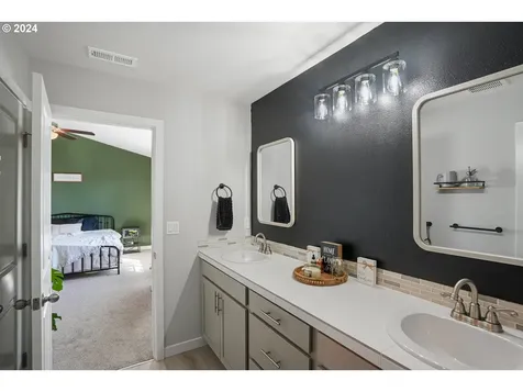 1458 45th Avenue Sweet Home OR 97386