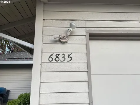 6835 SW Sussex Street Beaverton OR 97008