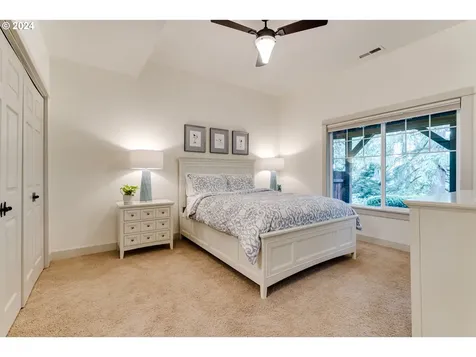 3333 Bentley Avenue Eugene OR 97405