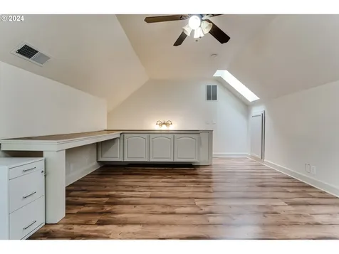 3333 Bentley Avenue Eugene OR 97405