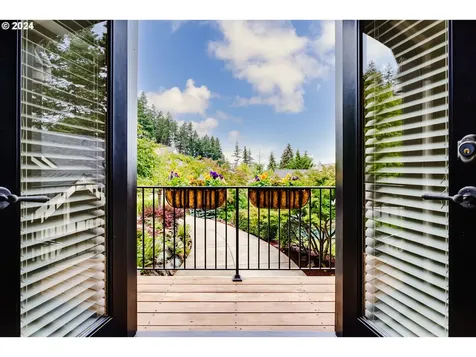 3333 Bentley Avenue Eugene OR 97405