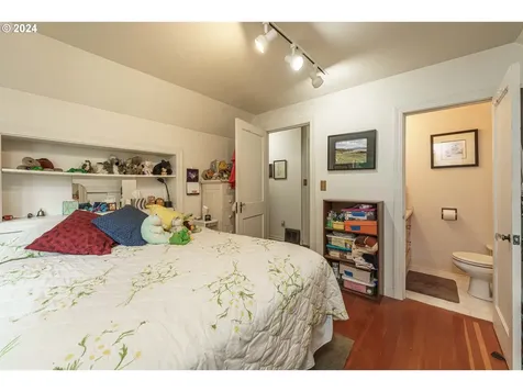 139 Nw 6th Avenue Canby OR 97013