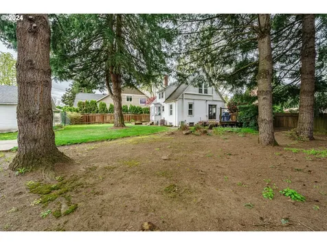 139 Nw 6th Avenue Canby OR 97013