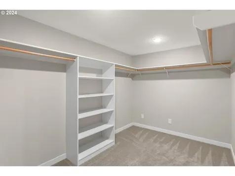 1330 SW Taylors Ferry Court Portland OR 97219