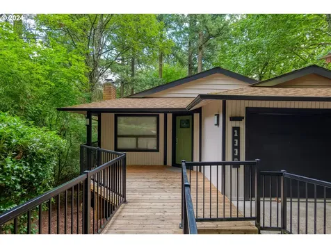 1330 SW Taylors Ferry Court Portland OR 97219
