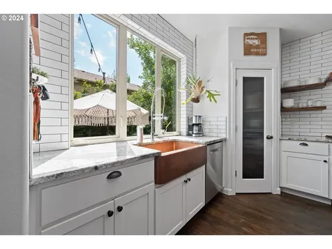 1247 NW Fort Clatsop Street Bend OR 97703
