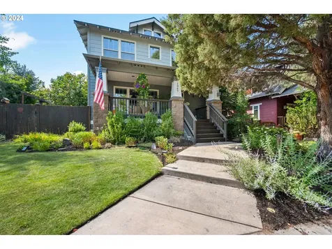 1247 NW Fort Clatsop Street Bend OR 97703