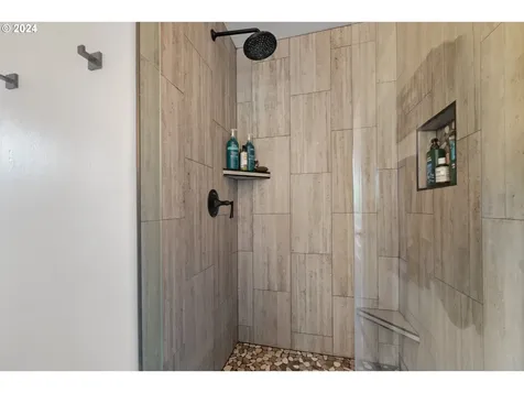 1247 NW Fort Clatsop Street Bend OR 97703