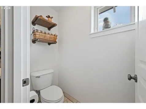 1247 NW Fort Clatsop Street Bend OR 97703