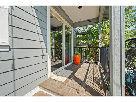 1247 NW Fort Clatsop Street Bend OR 97703