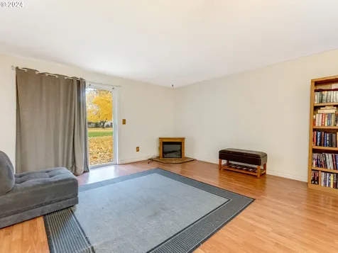 4109 Plomondon Street Vancouver WA 98661