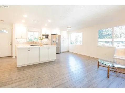 15610 Se 5th Street Vancouver WA 98684