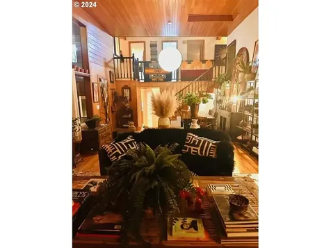 12939 Se Claybourne Street Portland OR 97236