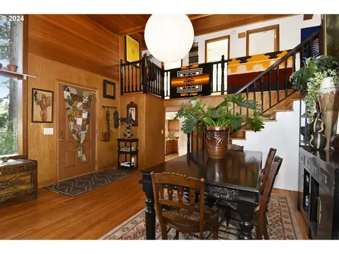 12939 Se Claybourne Street Portland OR 97236