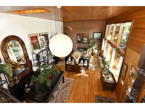 12939 Se Claybourne Street Portland OR 97236