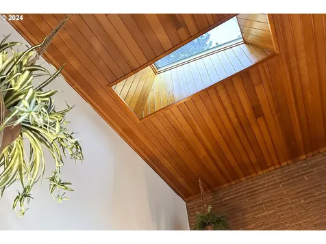 12939 Se Claybourne Street Portland OR 97236