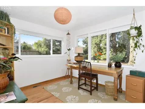 12939 Se Claybourne Street Portland OR 97236