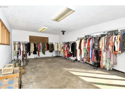 12939 Se Claybourne Street Portland OR 97236