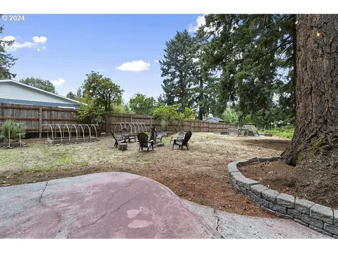 12939 Se Claybourne Street Portland OR 97236