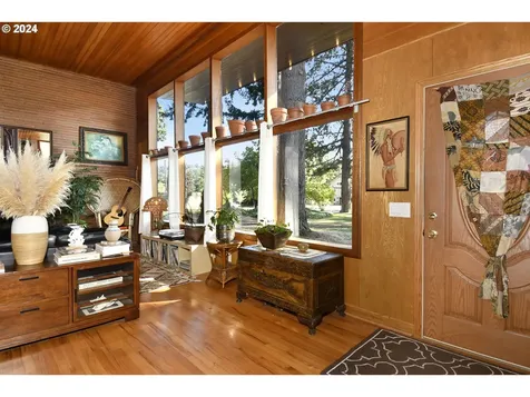 12939 Se Claybourne Street Portland OR 97236