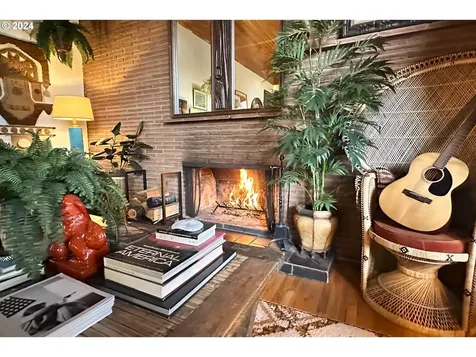 12939 Se Claybourne Street Portland OR 97236
