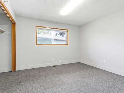 1905 SW 257th Avenue Troutdale OR 97060