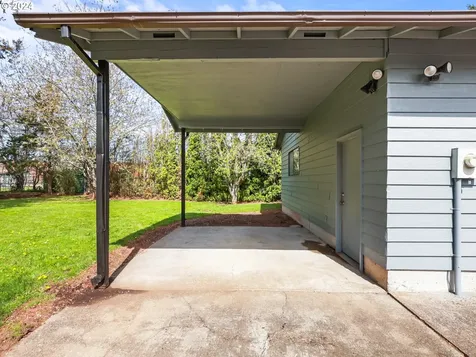 1905 SW 257th Avenue Troutdale OR 97060