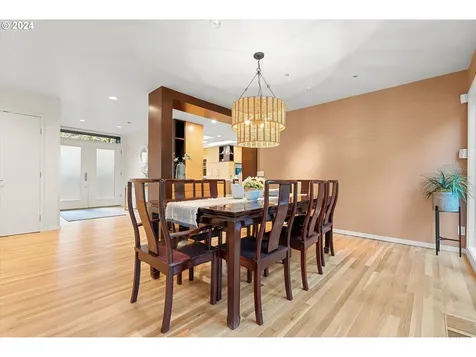 1176 Troon Road Lake Oswego OR 97034
