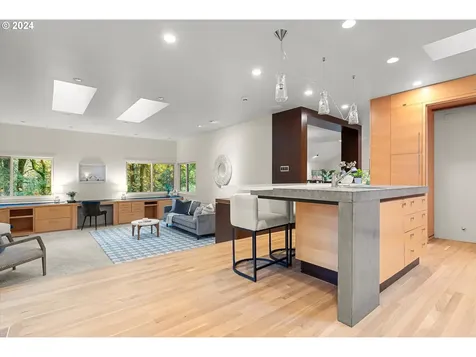 1176 Troon Road Lake Oswego OR 97034