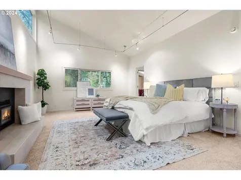 1176 Troon Road Lake Oswego OR 97034