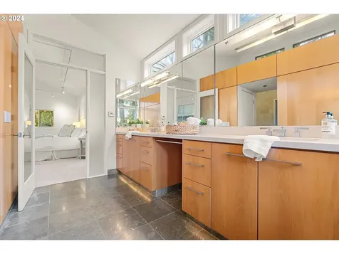 1176 Troon Road Lake Oswego OR 97034