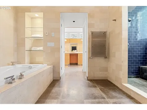 1176 Troon Road Lake Oswego OR 97034