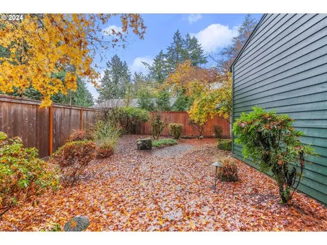 1176 Troon Road Lake Oswego OR 97034