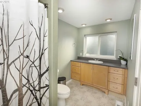 15096 Glen Oak Road Oregon City OR 97045