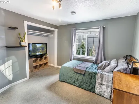 15096 Glen Oak Road Oregon City OR 97045