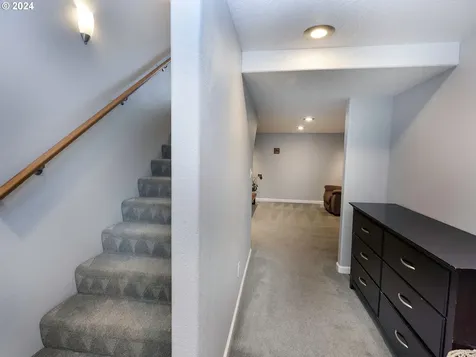 15096 Glen Oak Road Oregon City OR 97045