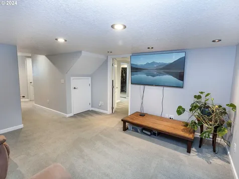 15096 Glen Oak Road Oregon City OR 97045