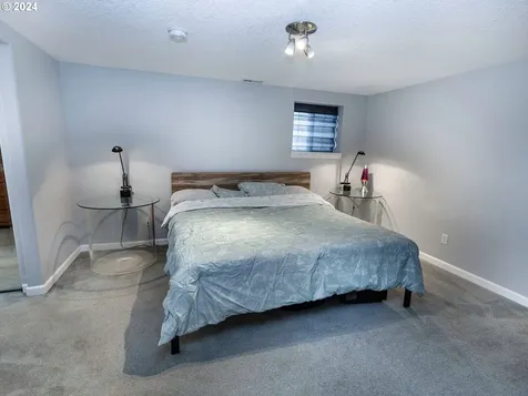 15096 Glen Oak Road Oregon City OR 97045