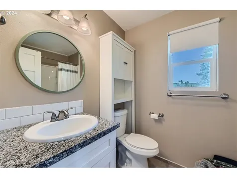 391 Se 35th Court Hillsboro OR 97123