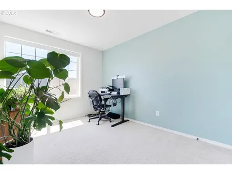 16532 NE 42nd Street Vancouver WA 98682