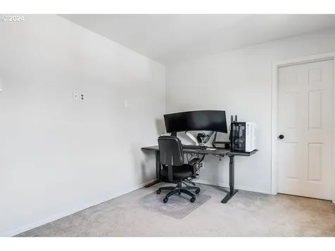 16532 NE 42nd Street Vancouver WA 98682