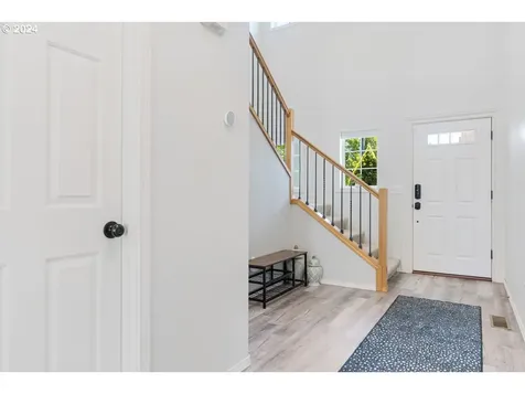 16532 NE 42nd Street Vancouver WA 98682