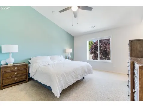 16532 NE 42nd Street Vancouver WA 98682