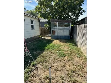 517 1/2 SW 13th Street Pendleton OR 97801