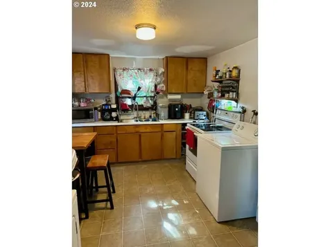517 1/2 SW 13th Street Pendleton OR 97801
